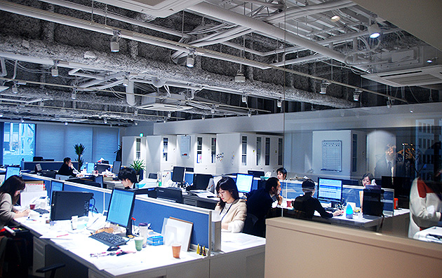 日本リート投資法人オフィス：執務エリア